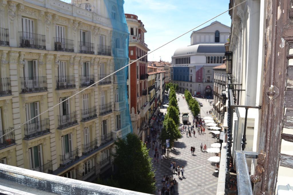 Los Amigos Vip Rooms Madrid Exterior foto